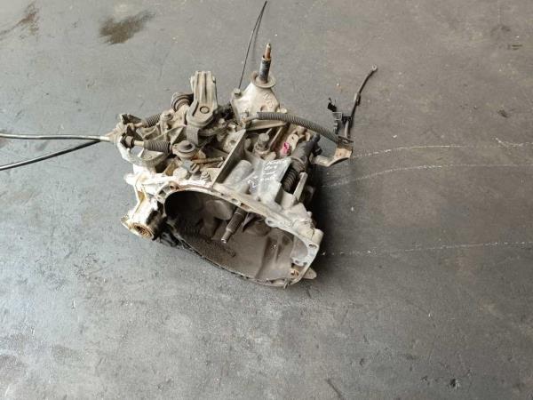 BOITE A VITESSE CITROEN C8 / PEUGEOT 807 / FIAT ULYSSE 2 2.0HDI 5-VITESSE 20LM06 - Vue 1